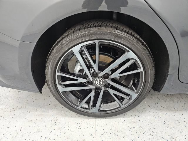 Used 2026 Toyota Camry XSE AWD/4WD image 7