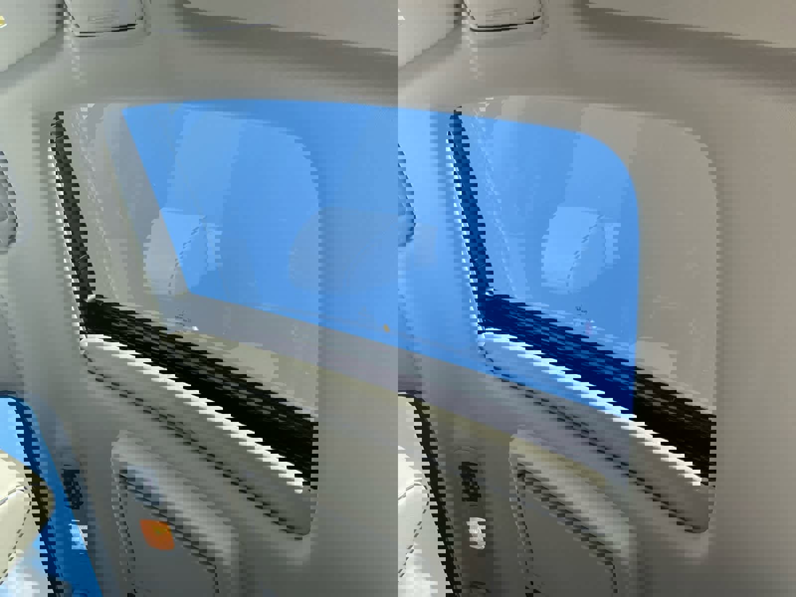 Used 2025 Honda Odyssey Elite image 24