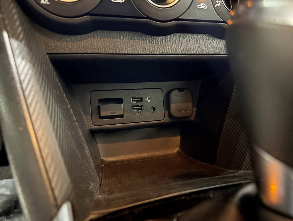 Used 2020 Toyota Yaris LE image 16