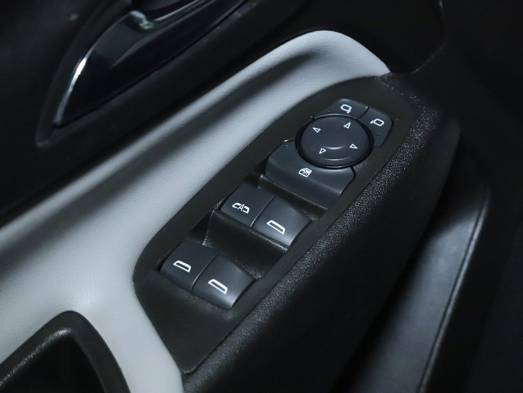 Used 2024 Chevrolet Equinox LS w/ LS Convenience Package FWD image 16