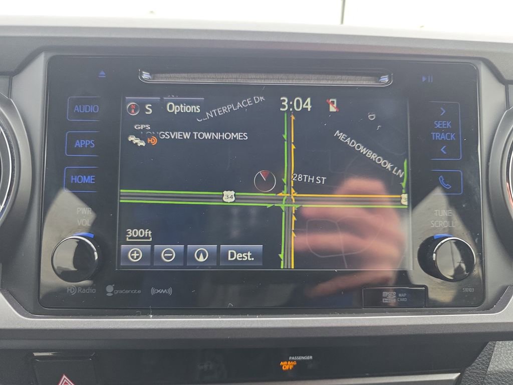 Used 2017 Toyota Tacoma TRD Off-Road image 19