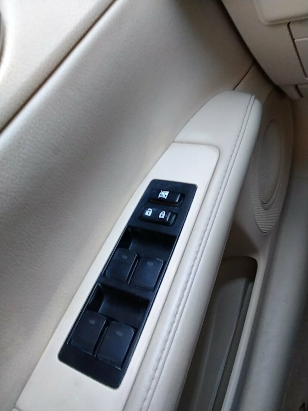 Used 2014 Lexus ES 350 FWD image 25