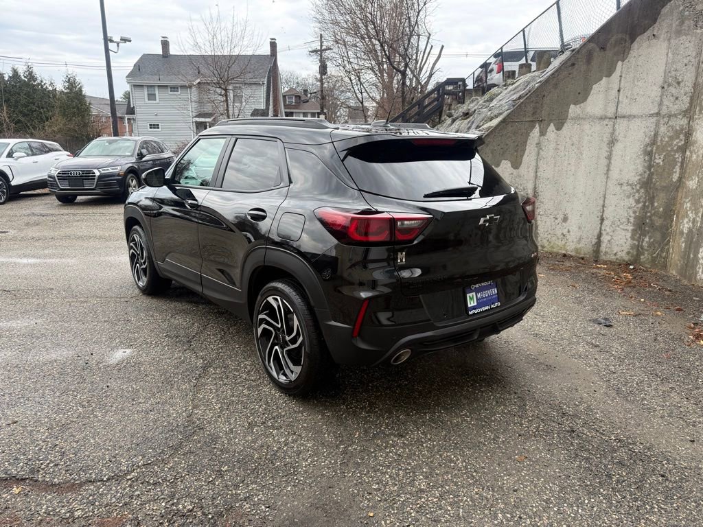Used 2026 Chevrolet TrailBlazer RS w/ Convenience Package image 3