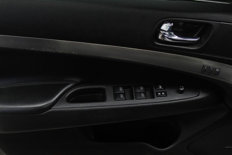 Used 2012 INFINITI G37 Journey w/ Premium Pkg RWD image 17