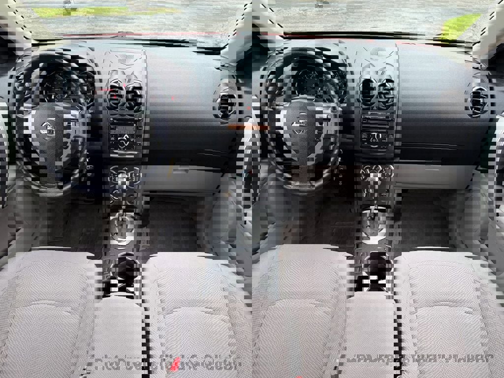 Used 2013 Nissan Rogue S FWD image 29