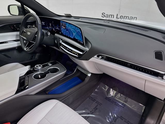 Used 2025 Cadillac Lyriq Sport image 31