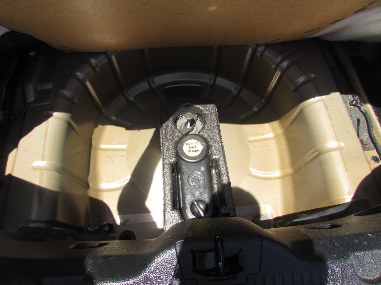 Used 2012 Ford Mustang Coupe RWD image 13