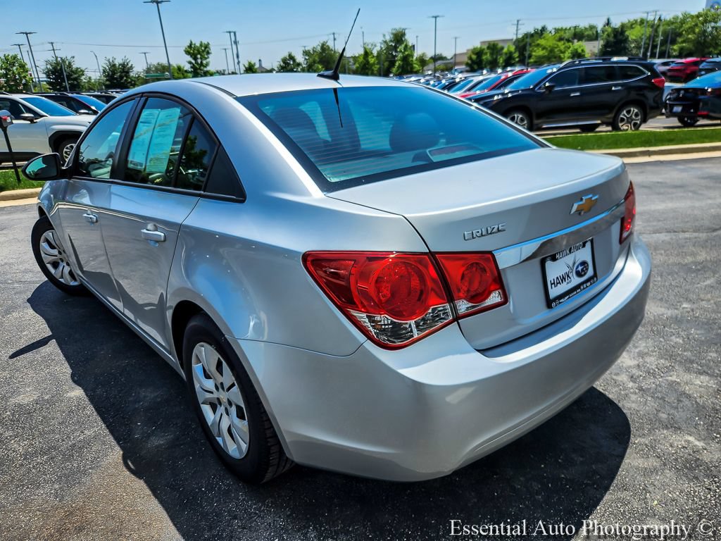 Used 2013 Chevrolet Cruze LS FWD image 6
