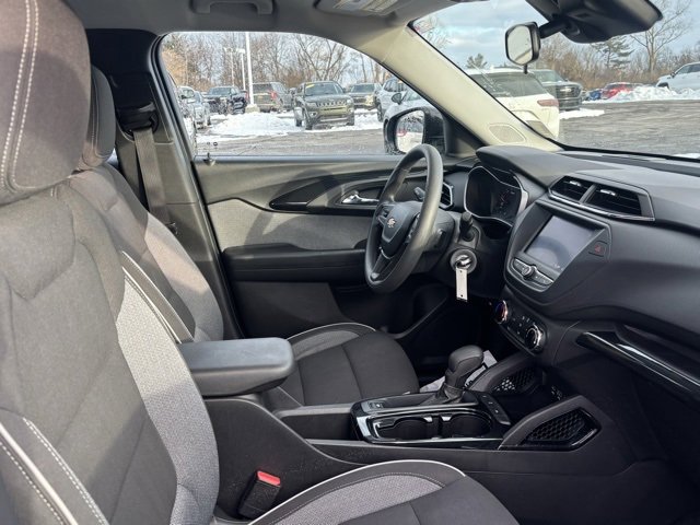 Used 2023 Chevrolet TrailBlazer LS image 14