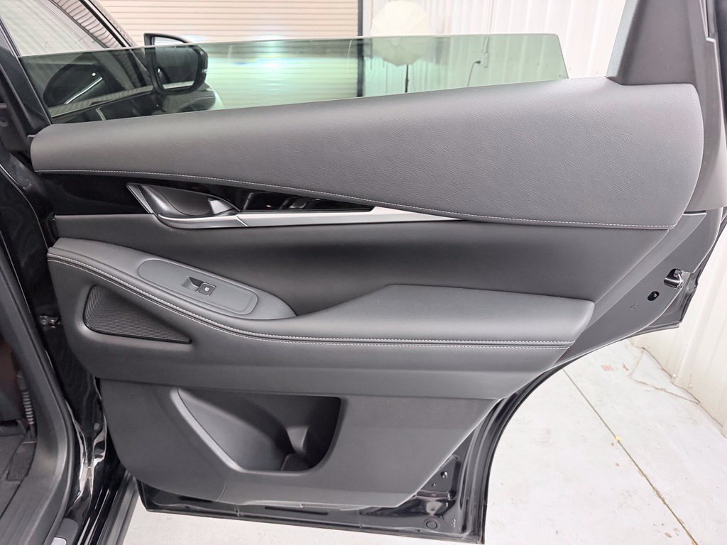 Certified 2024 INFINITI QX60 Pure FWD image 39