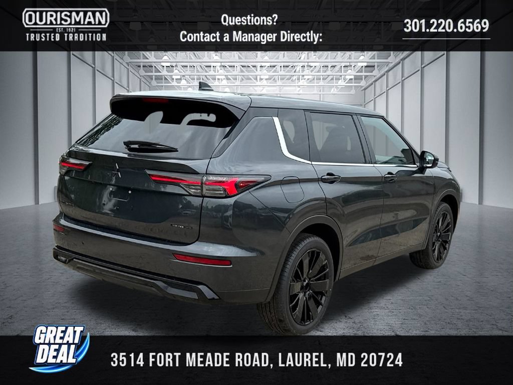 New 2026 Mitsubishi Outlander LE FWD image 3
