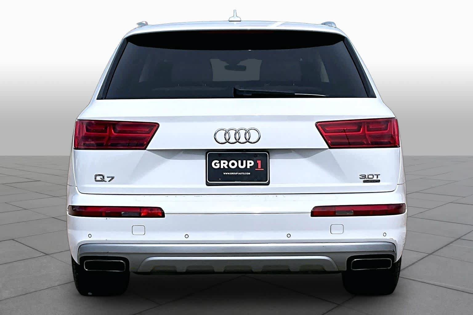 Used 2018 Audi Q7 3.0T Premium AWD/4WD image 5