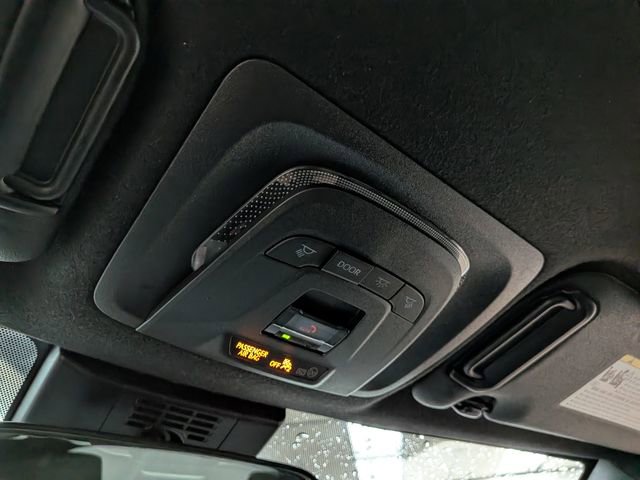 Used 2024 Toyota Corolla SE w/ SE Package image 31