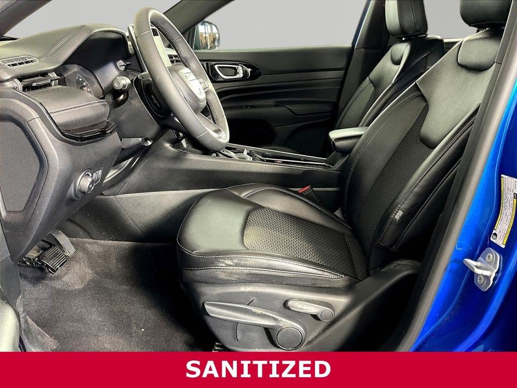 Used 2022 Jeep Compass Latitude AWD/4WD image 19