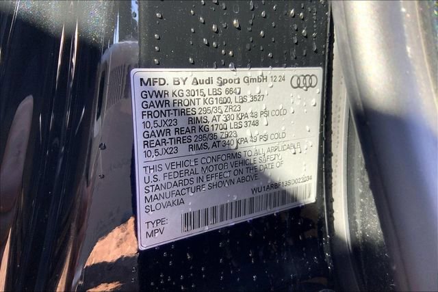 Certified 2025 Audi RS Q8 performance image 34