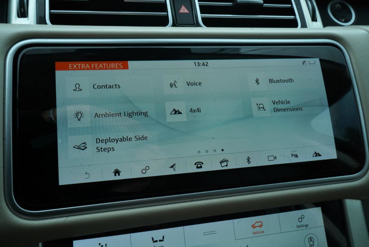 Used 2019 Land Rover Range Rover HSE AWD/4WD image 36
