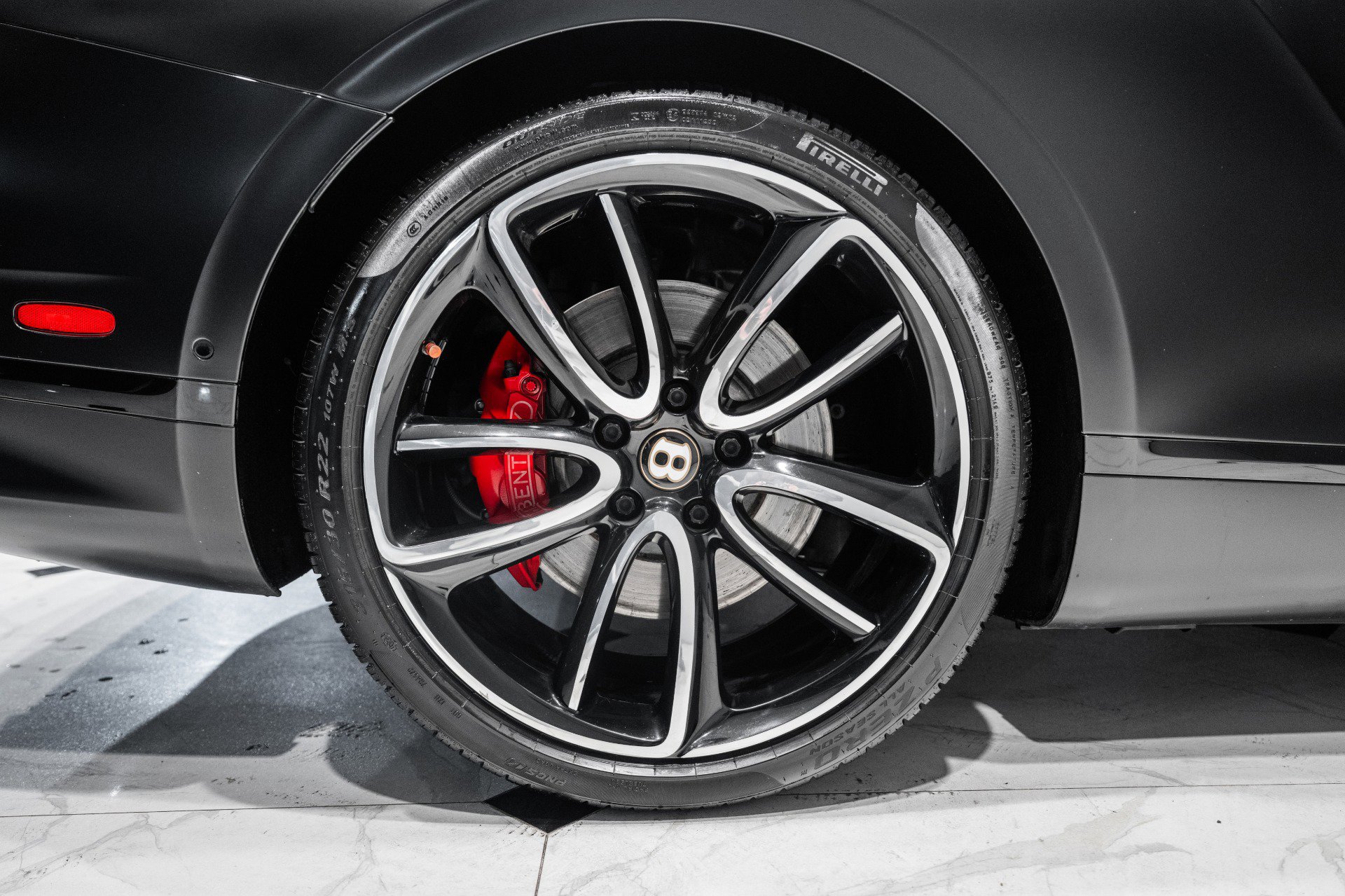 Used 2020 Bentley Continental GT image 15