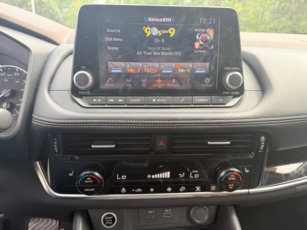 Used 2023 Nissan Rogue SL AWD/4WD image 9