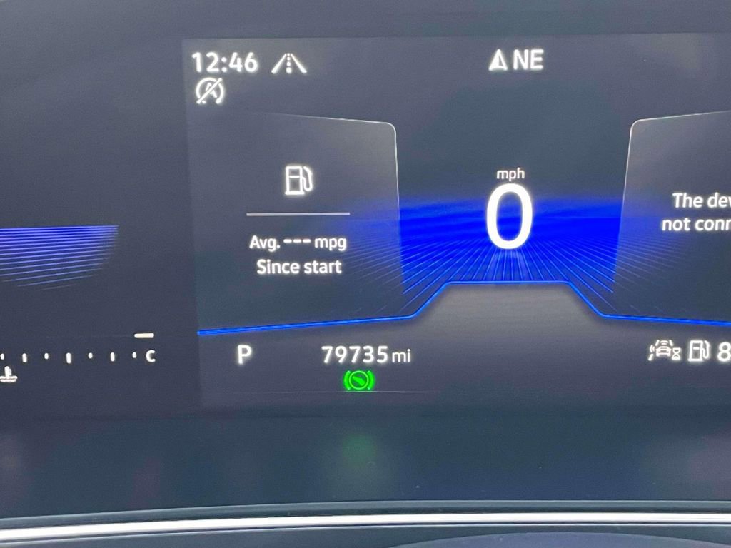 Used 2023 Volkswagen Tiguan SE R-Line image 29