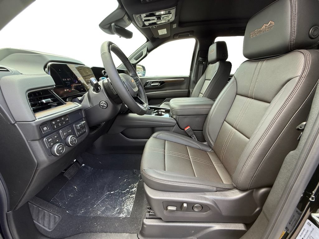 New 2026 Chevrolet Tahoe High Country AWD/4WD image 9