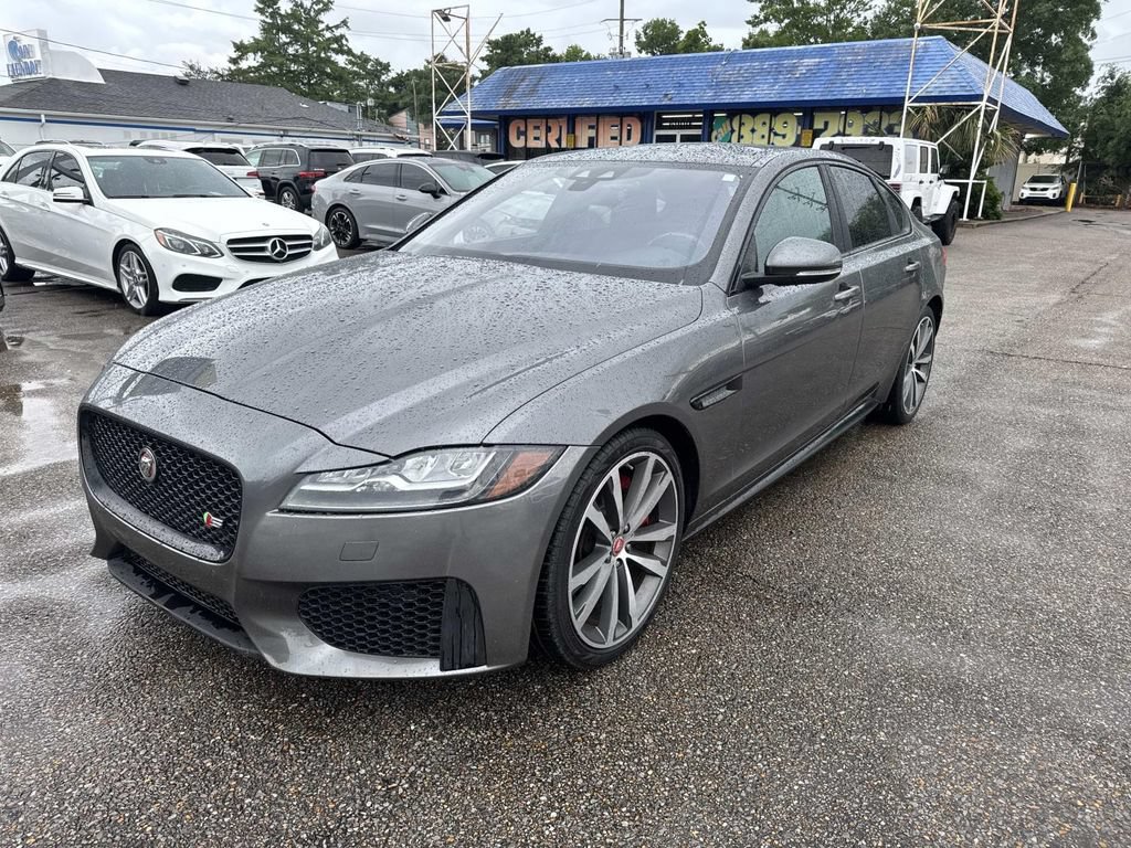 Used 2017 Jaguar XF S RWD image 3