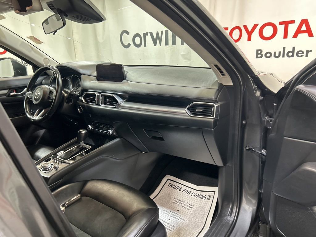 Used 2019 MAZDA CX-5 Touring FWD image 12
