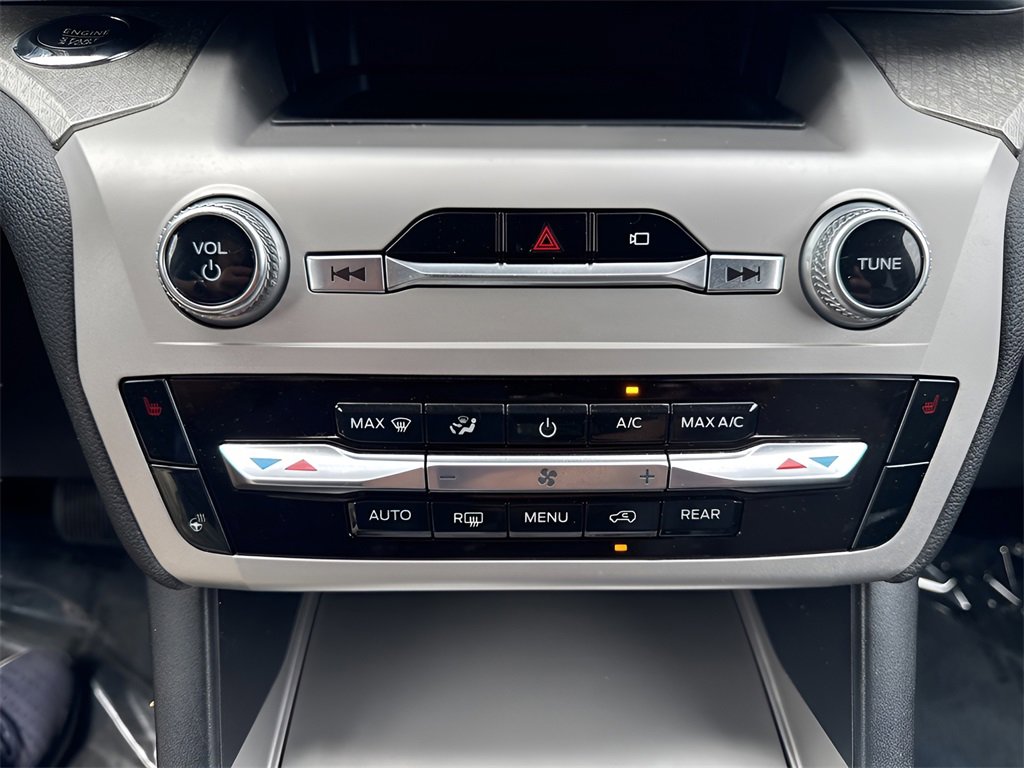 Used 2022 Ford Explorer Timberline image 18