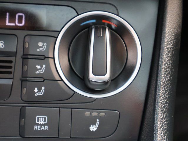 Used 2018 Audi Q3 2.0T Premium w/ Convenience Package image 28