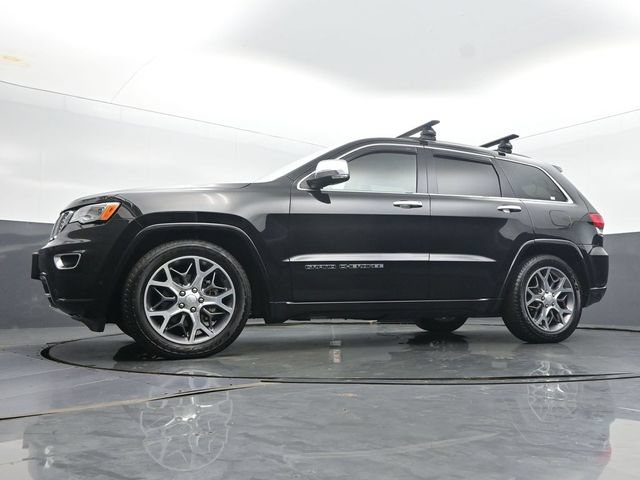 Used 2020 Jeep Grand Cherokee Overland AWD/4WD image 45