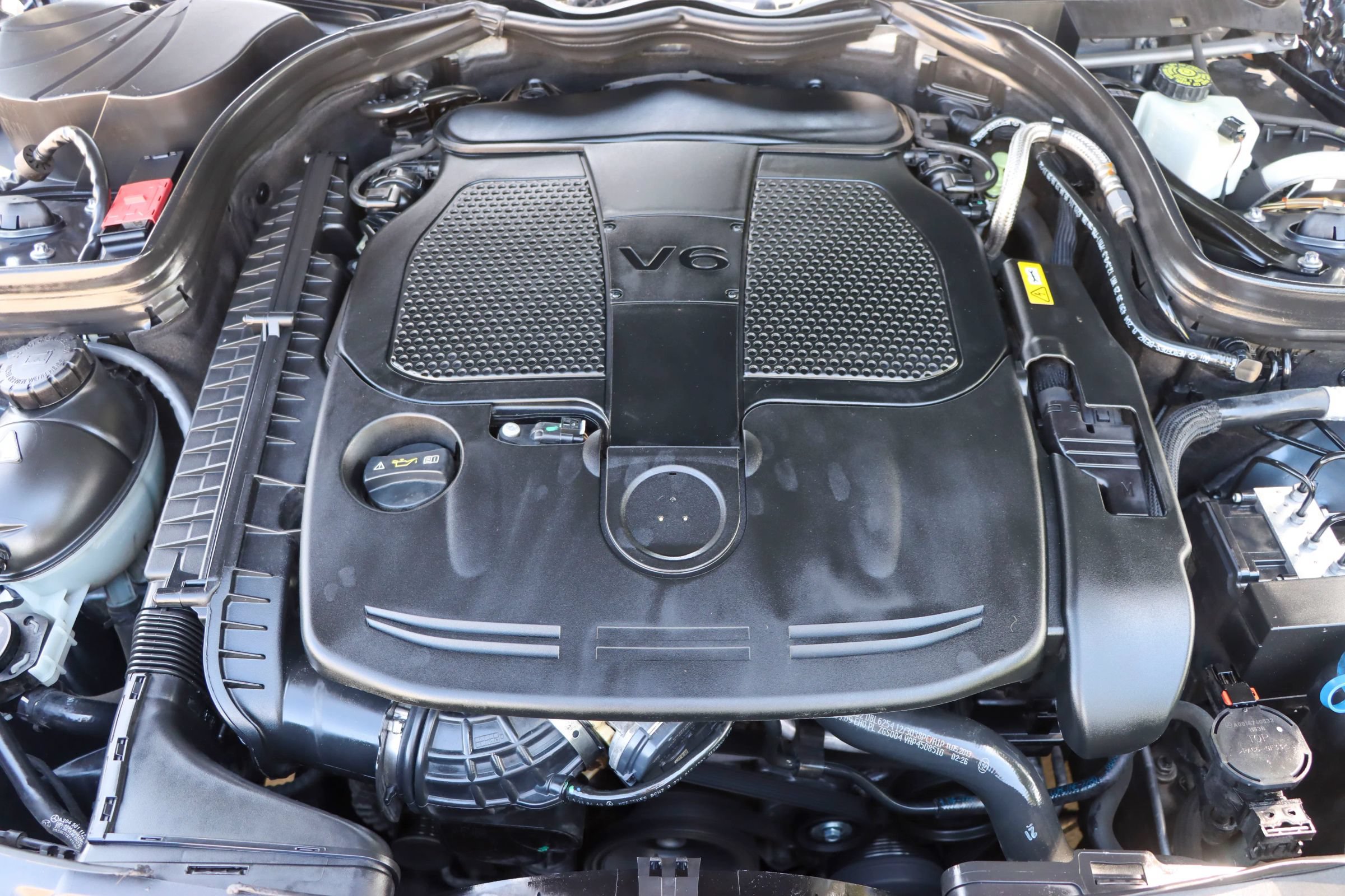 Used 2014 Mercedes-Benz C 300 4MATIC Sedan image 40