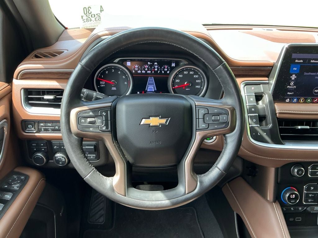 Used 2021 Chevrolet Suburban High Country w/ Premium Package AWD/4WD image 12