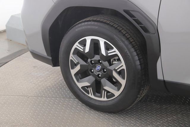 Used 2025 Subaru Forester Premium image 13