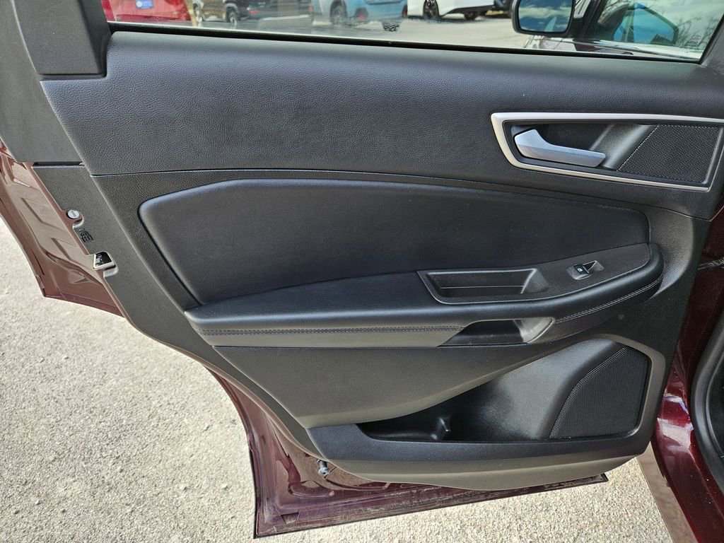 Used 2023 Ford Edge SEL w/ Convenience Package image 27