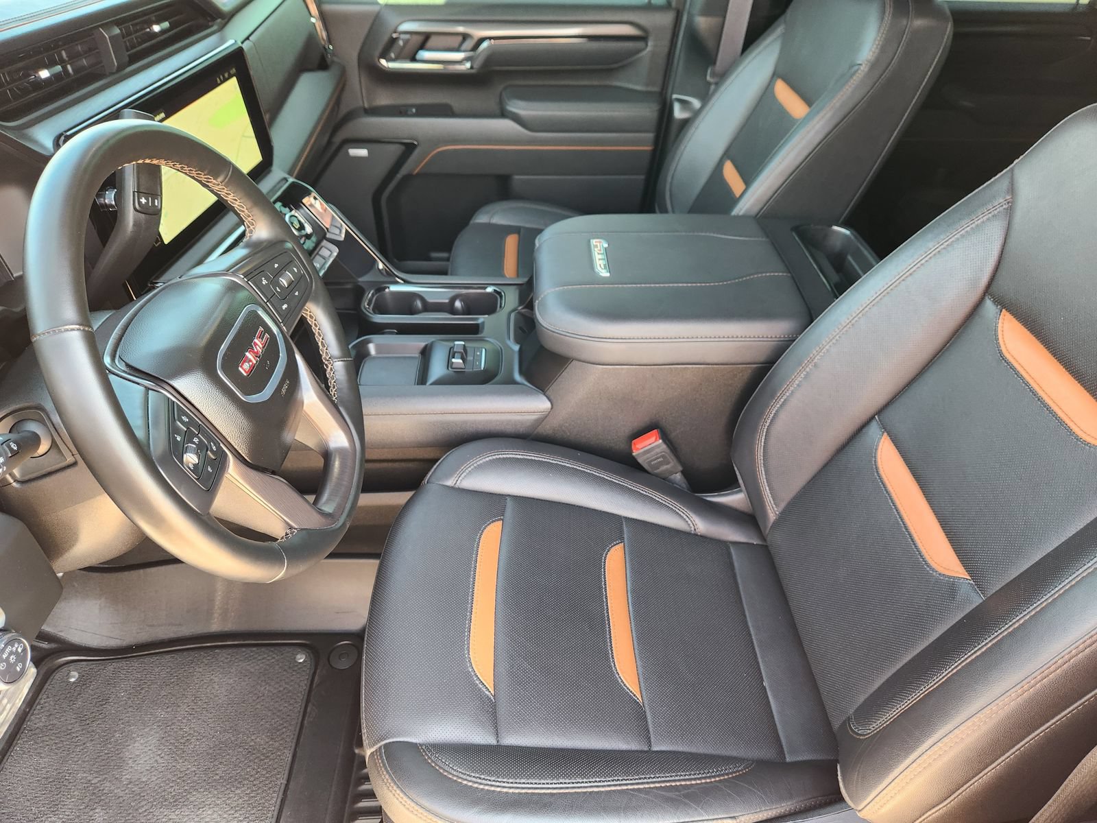 Used 2025 GMC Sierra 2500 AT4 w/ AT4 Premium Plus Package AWD/4WD image 16