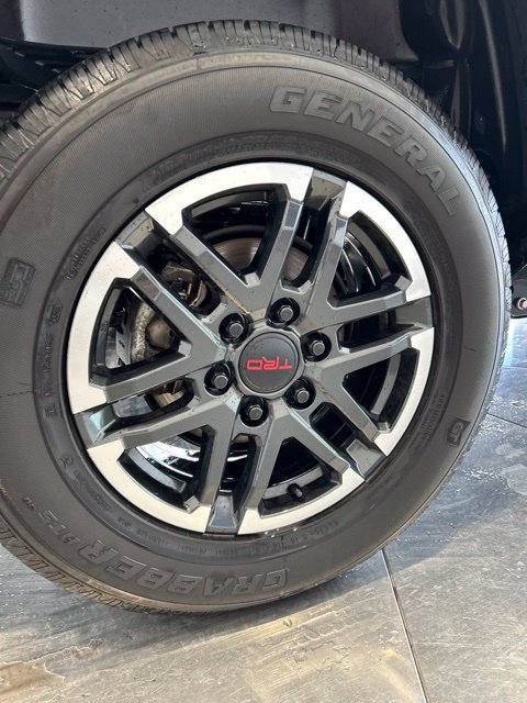Certified 2024 Toyota Tacoma TRD Sport w/ TRD Sport Upgrade Package AWD/4WD image 15