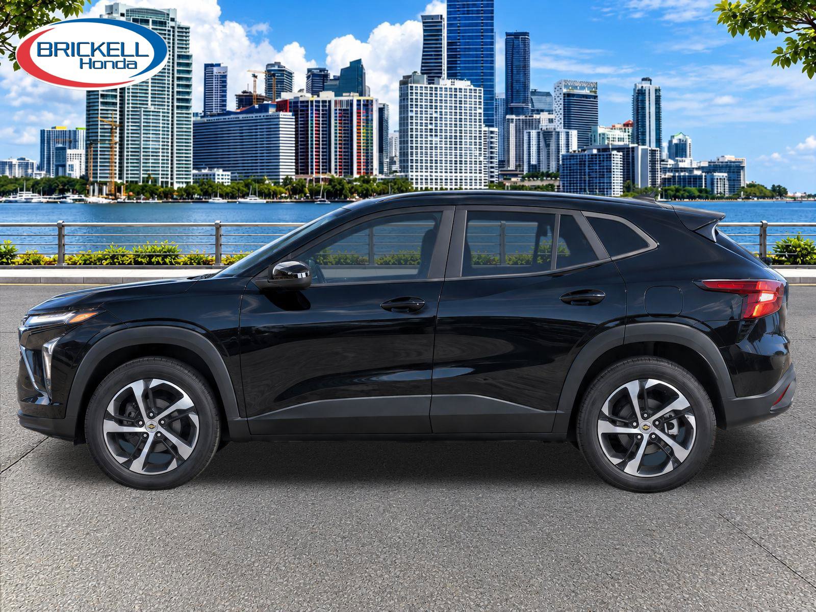 Used 2024 Chevrolet Trax RS FWD image 4