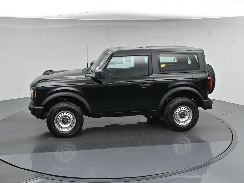 New 2026 Ford Bronco 2-Door AWD/4WD image 40