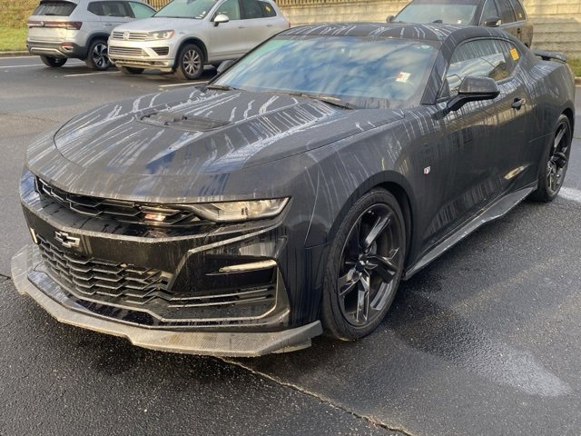 Used 2019 Chevrolet Camaro SS image 2