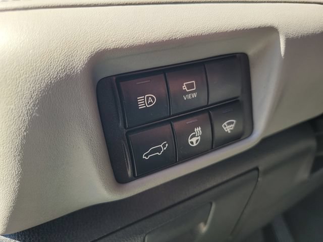 Used 2021 Toyota Highlander Platinum AWD/4WD image 19