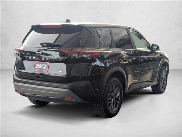 Used 2023 Nissan Rogue S image 5