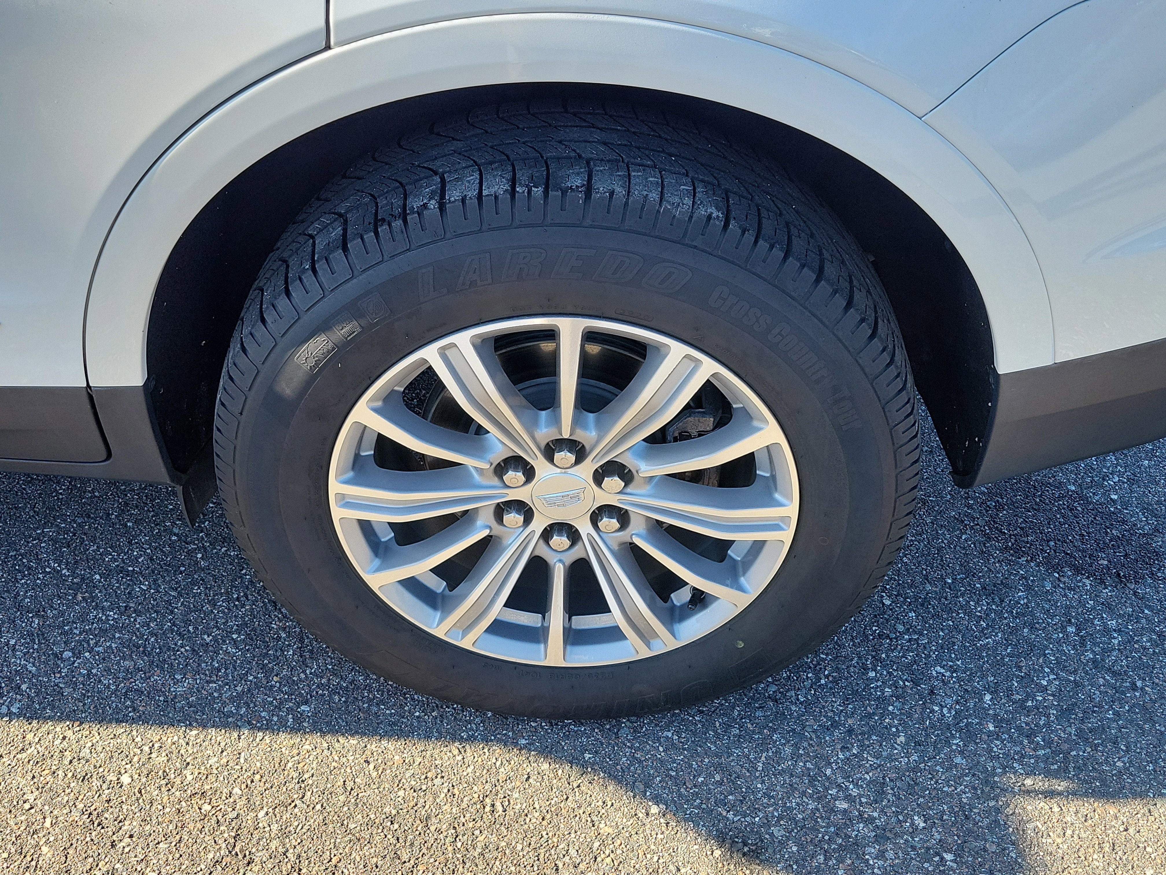 Used 2018 Cadillac XT5 Luxury w/ Driver Awareness Package FWD image 40