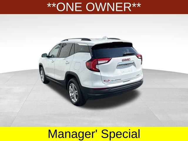 Used 2023 GMC Terrain SLE w/ Driver Convenience Package image 5