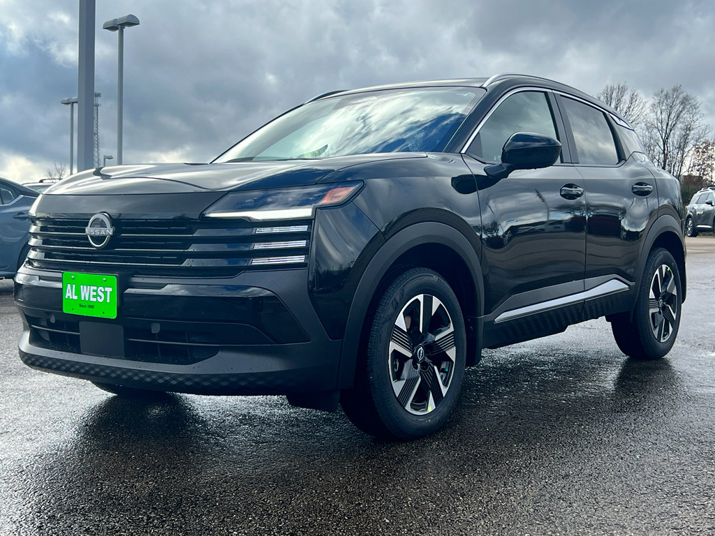 New 2026 Nissan Kicks SV w/ SV Premium Package image 3