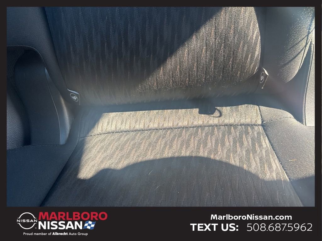 Certified 2018 Nissan Rogue S image 16