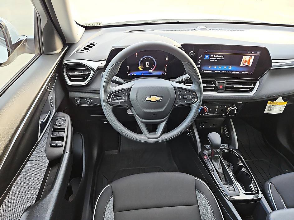 New 2026 Chevrolet TrailBlazer LT FWD image 12