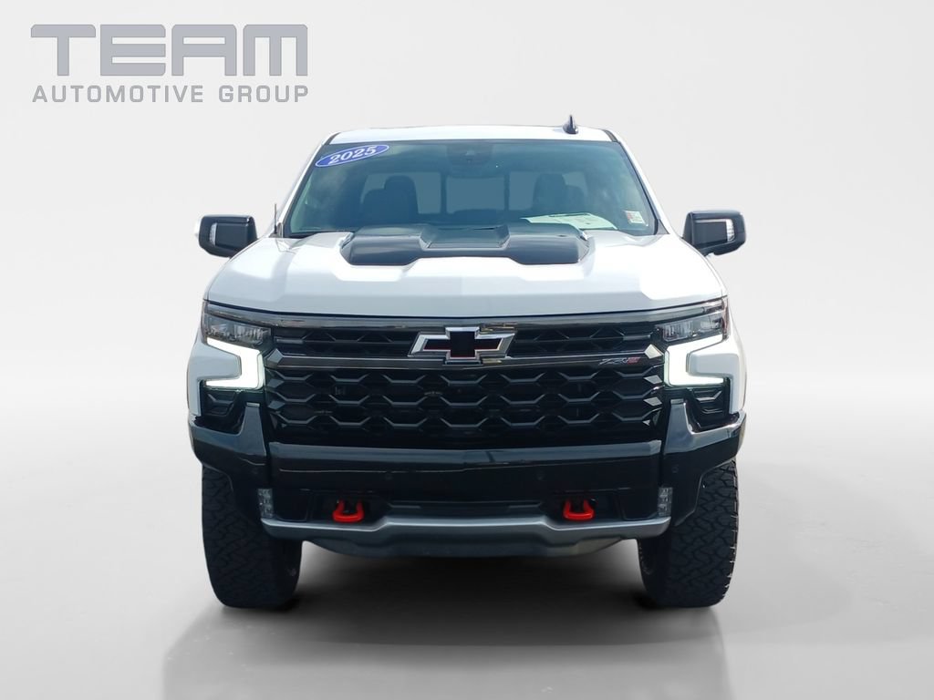 Used 2025 Chevrolet Silverado 1500 ZR2 w/ Technology Package AWD/4WD image 2
