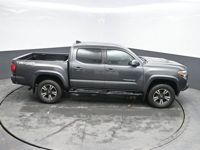 Used 2019 Toyota Tacoma TRD Sport image 23