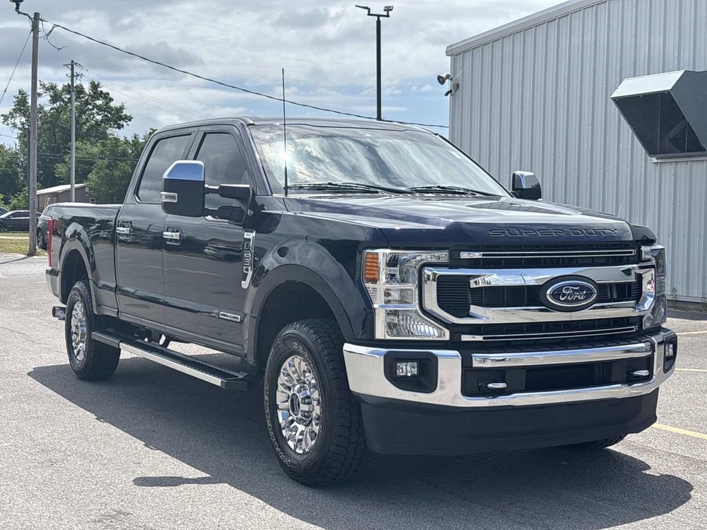 Used 2022 Ford F250 XLT w/ XLT Premium Package AWD/4WD image 7