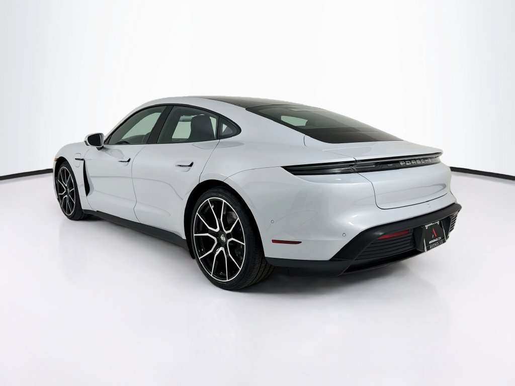 Certified 2025 Porsche Taycan RWD image 3