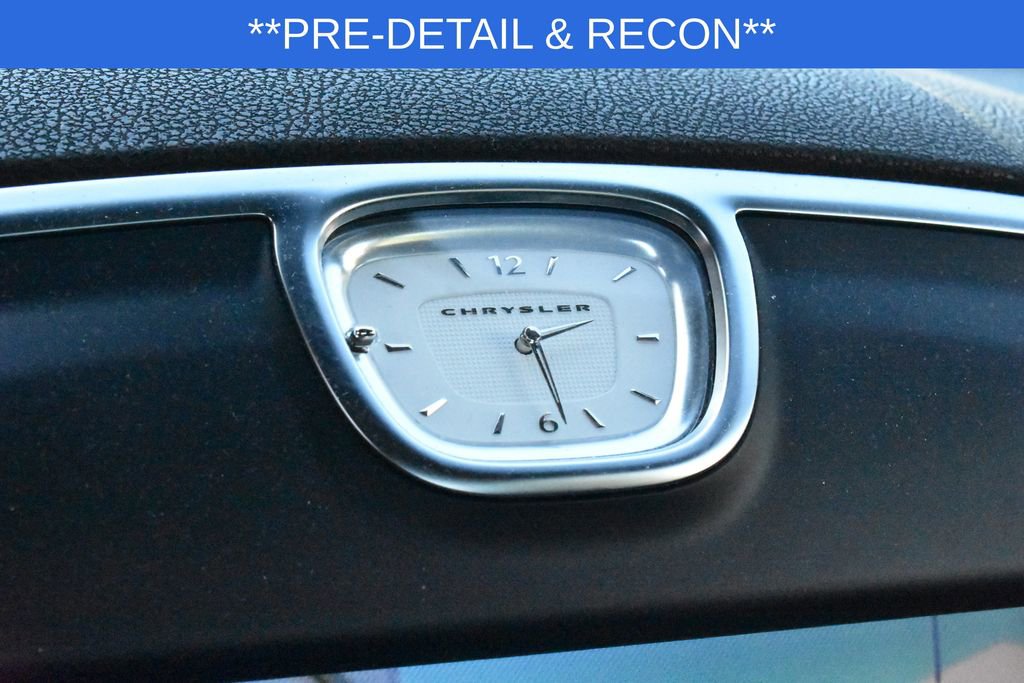 Used 2014 Chrysler 300 AWD w/ Driver Convenience Group image 23